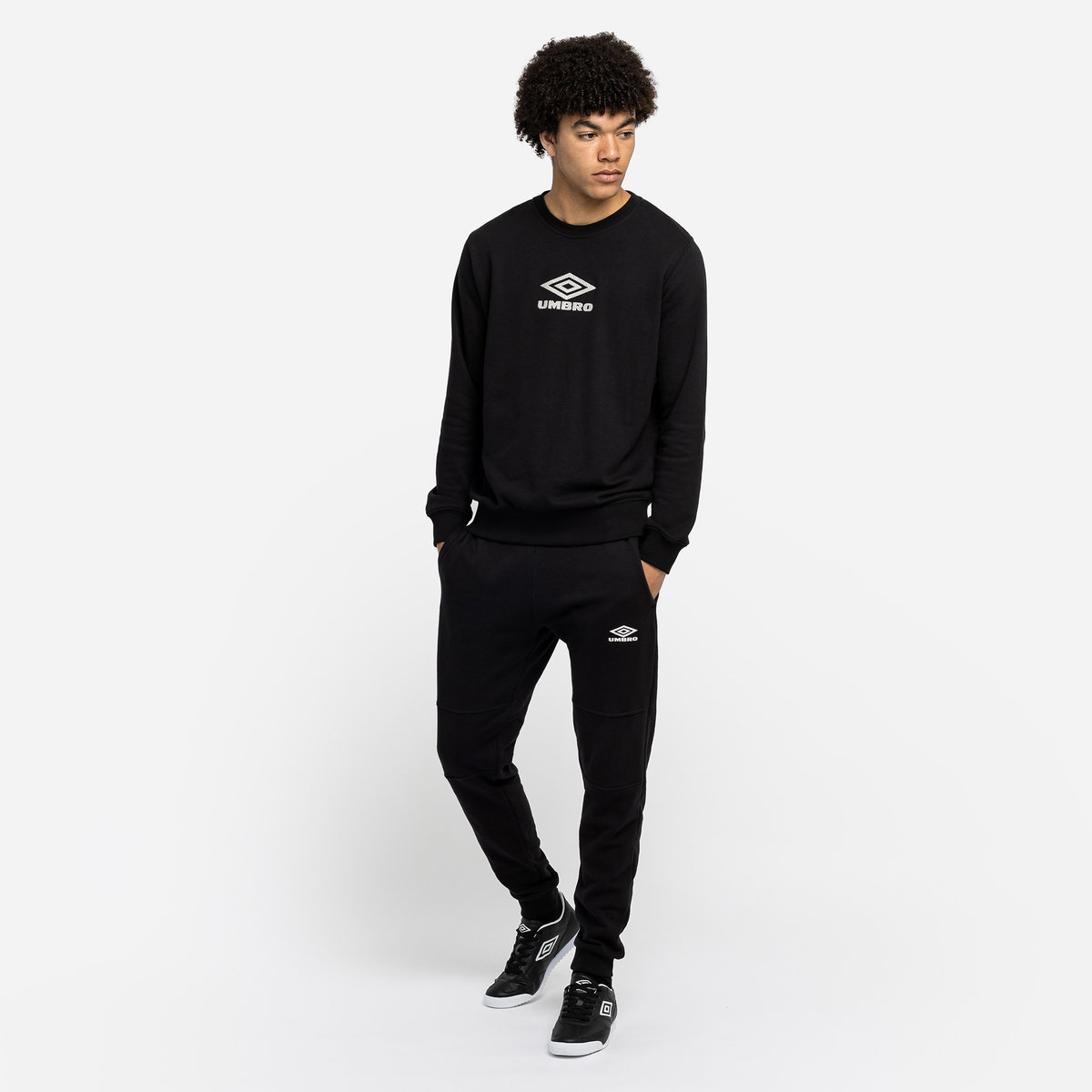 Black Men's Umbro Diamond Sweat Sweaters | CA-02596