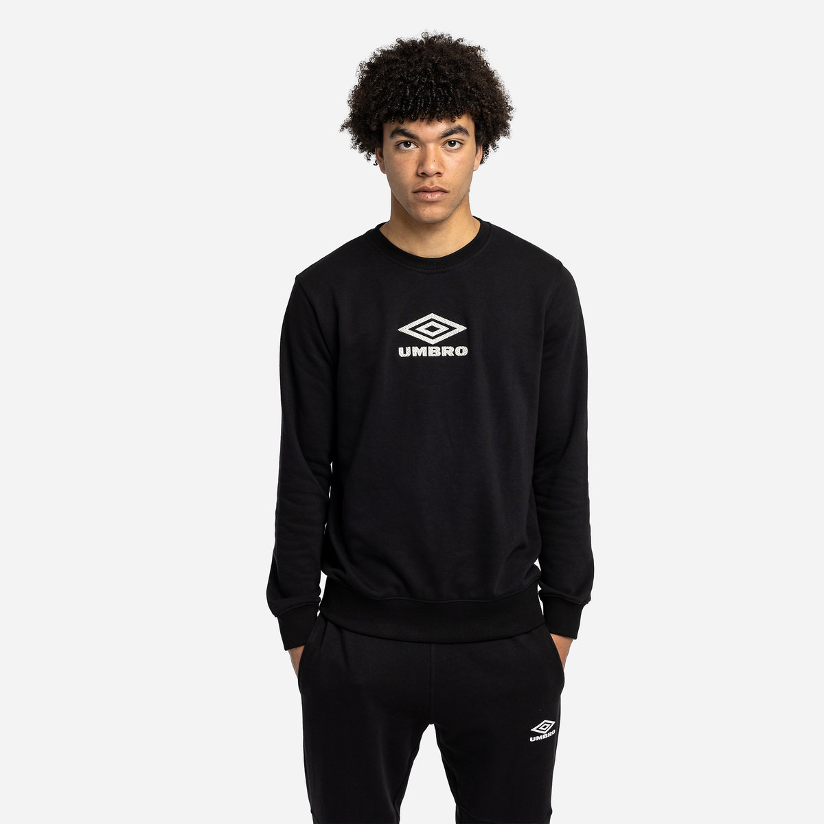 Black Men\'s Umbro Diamond Sweat Sweaters | CA-02596