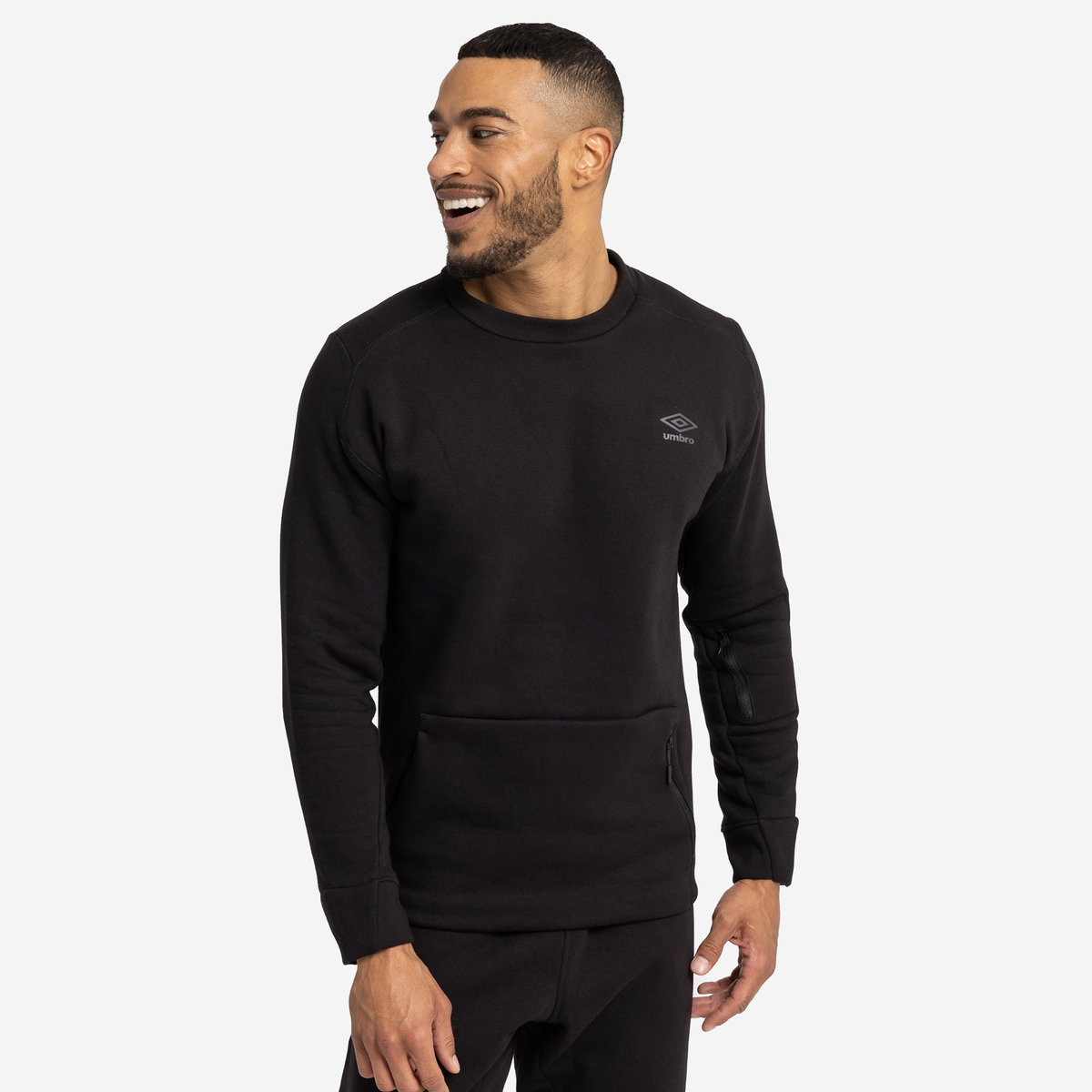 Black Men\'s Umbro Pro Fleece Elite Sweat Sweaters | CA-77239