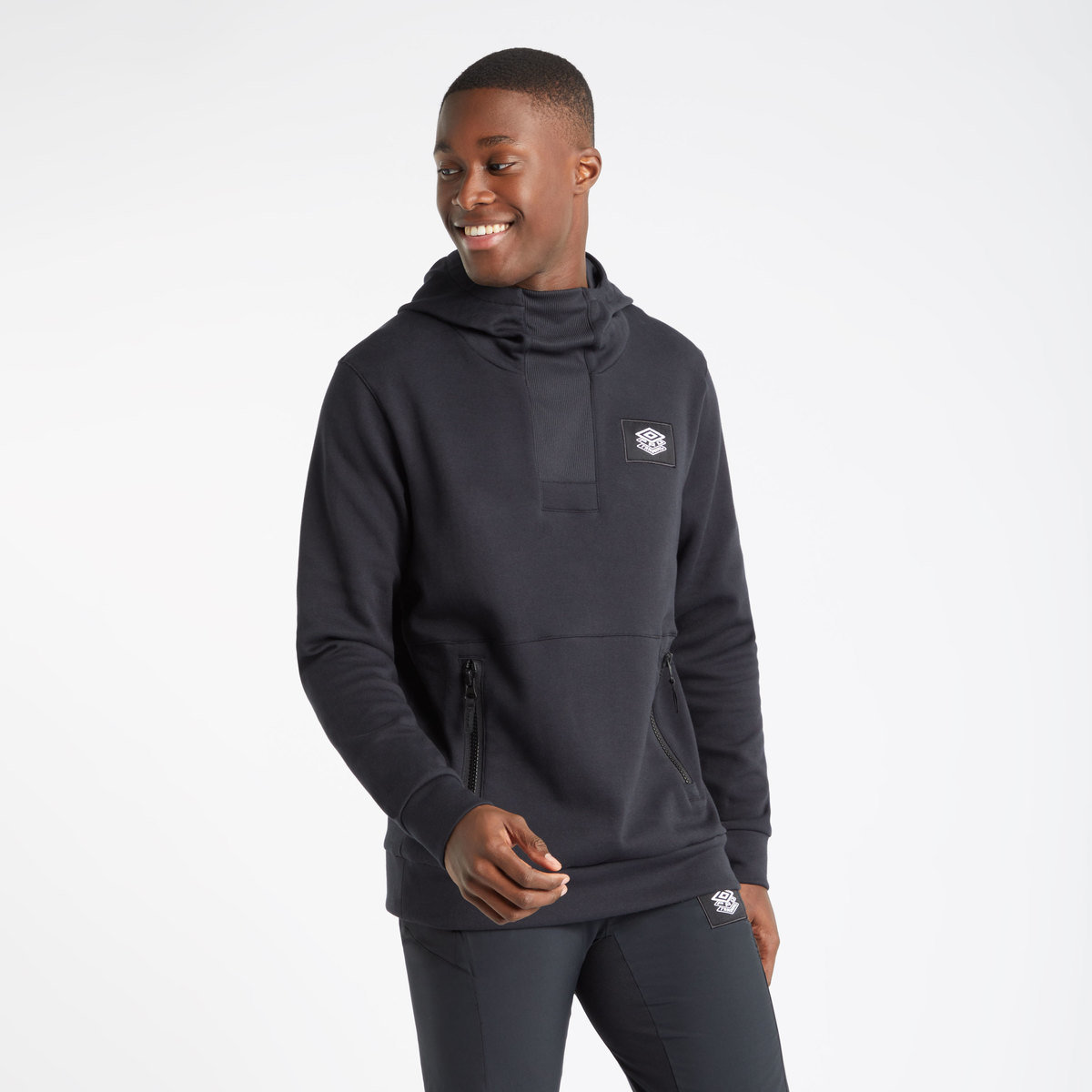 Black Men\'s Umbro Pro Training Overhead Hoodie Sweaters | CA-61957