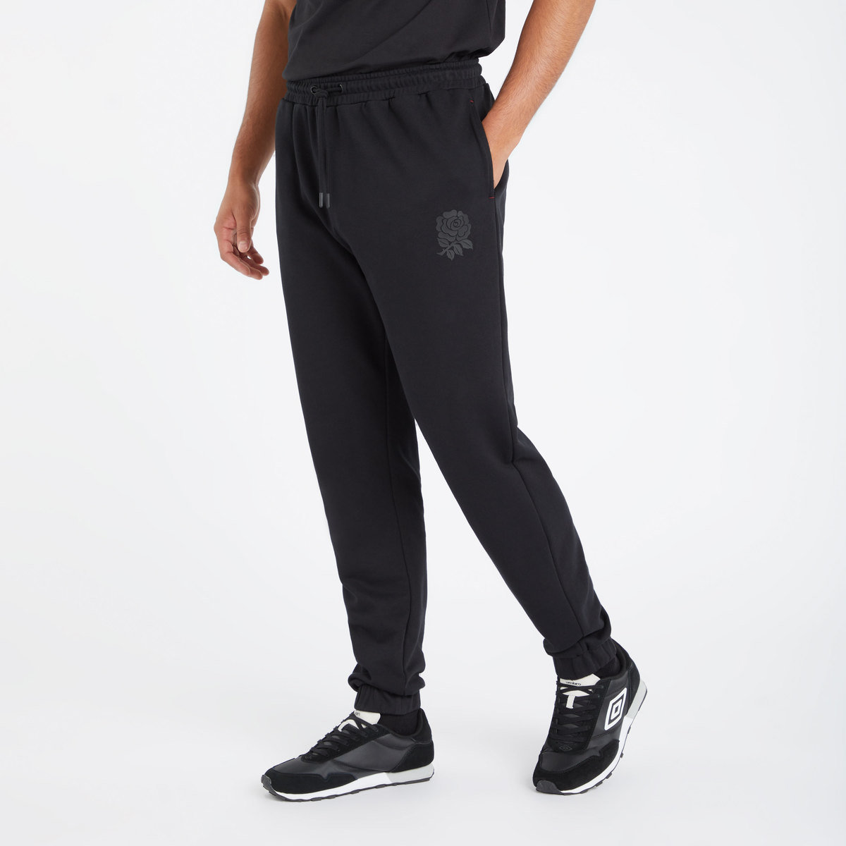 Black Umbro Teamwear - Umbro England Rugby Football Navigation Jog Pant Trousers | CA-04370