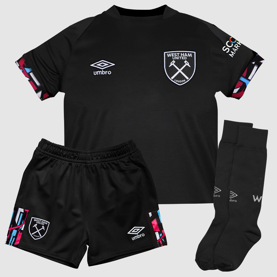 Black Umbro Football West Ham Utd 22/23 Away Infant Kit Jersey | CA-15007