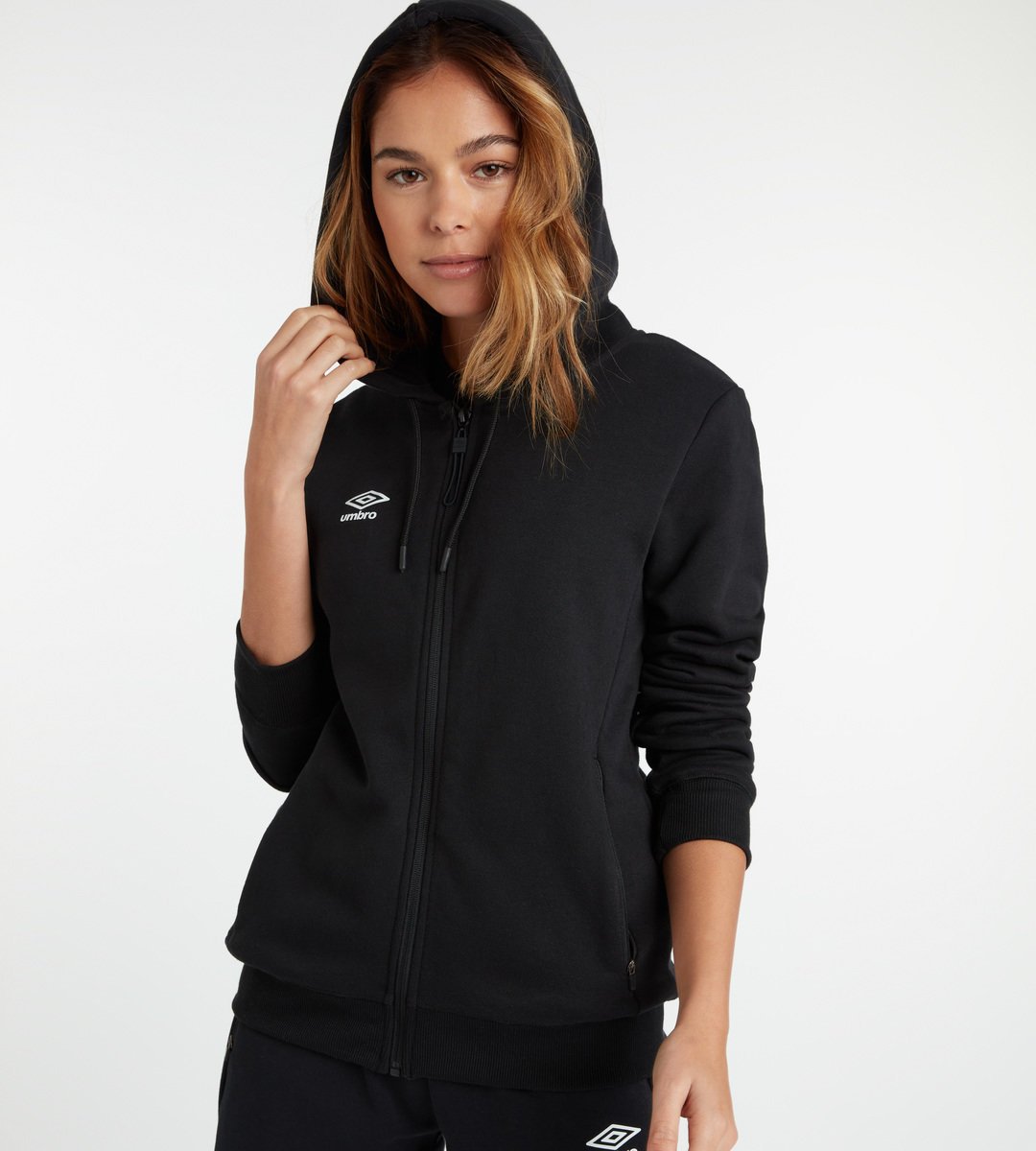 Black / White Women's Umbro Club Leisure ZT Hoodie Hoodies | CA-14375