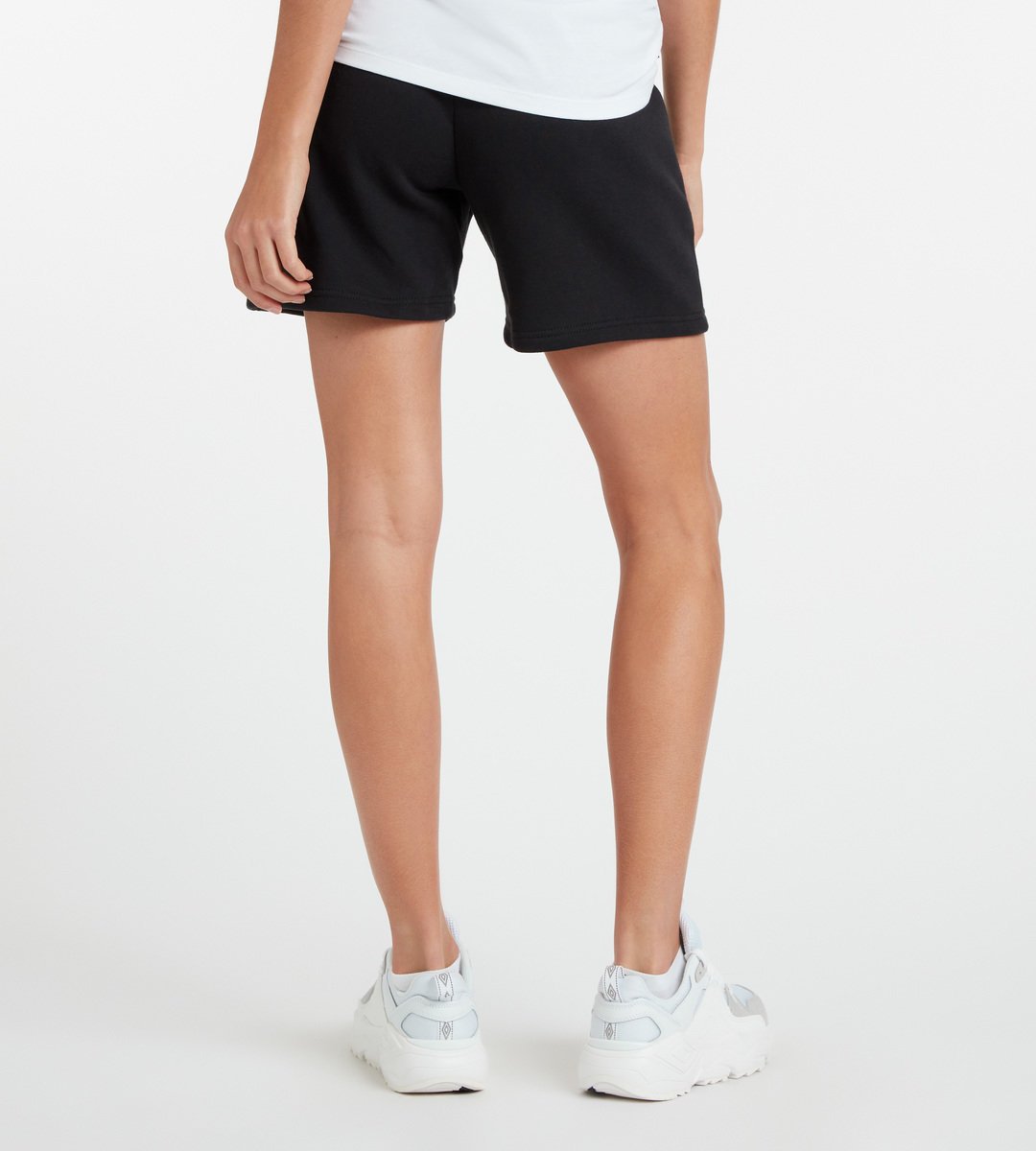 Black / White Women's Umbro Club Leisure Jog Short Shorts | CA-91592