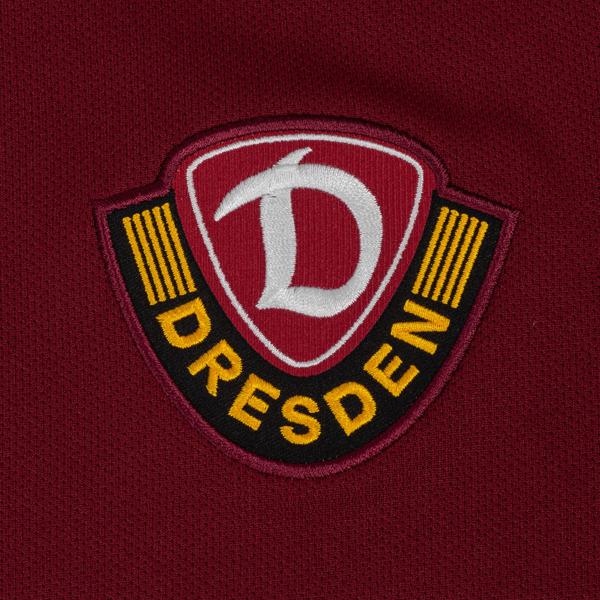 Dark Red Umbro Teamwear - Umbro Dynamo Dresden Football 22/23 Third Jersey Junior Football Jersey | CA-19351