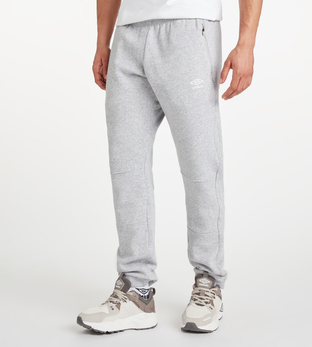 Grey / White Men's Umbro Club Leisure Jogpant Trousers | CA-31365