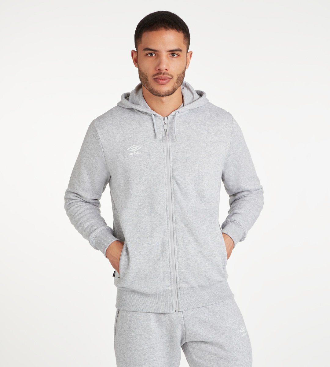 Grey / White Men\'s Umbro Club Leisure ZT Hoodie Hoodies | CA-42753