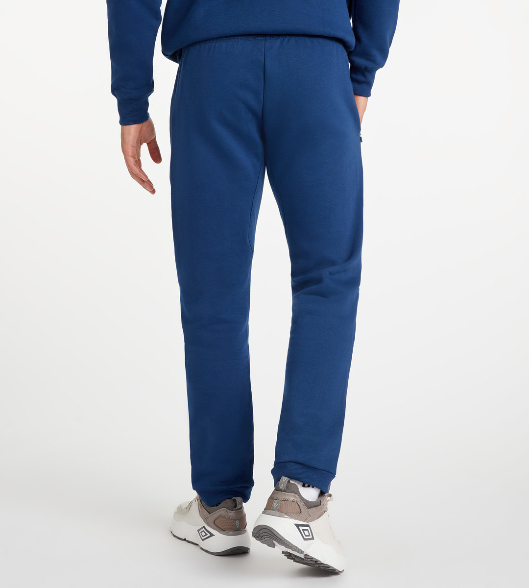 Navy / White Men's Umbro Club Leisure Jogpant Trousers | CA-45461