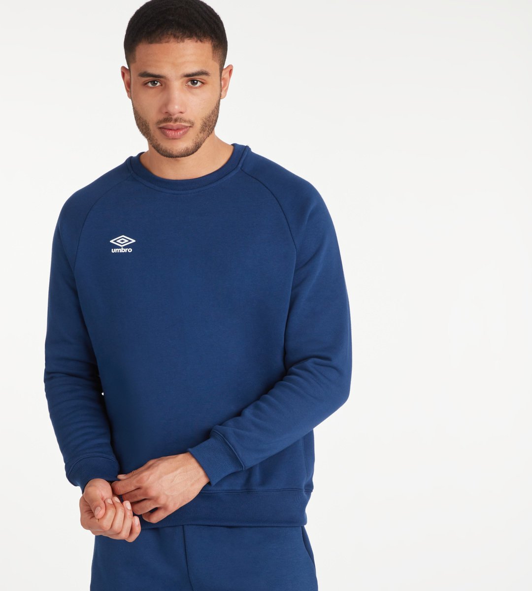 Navy / White Men's Umbro Club Leisure Sweat Sweatshirts | CA-72802