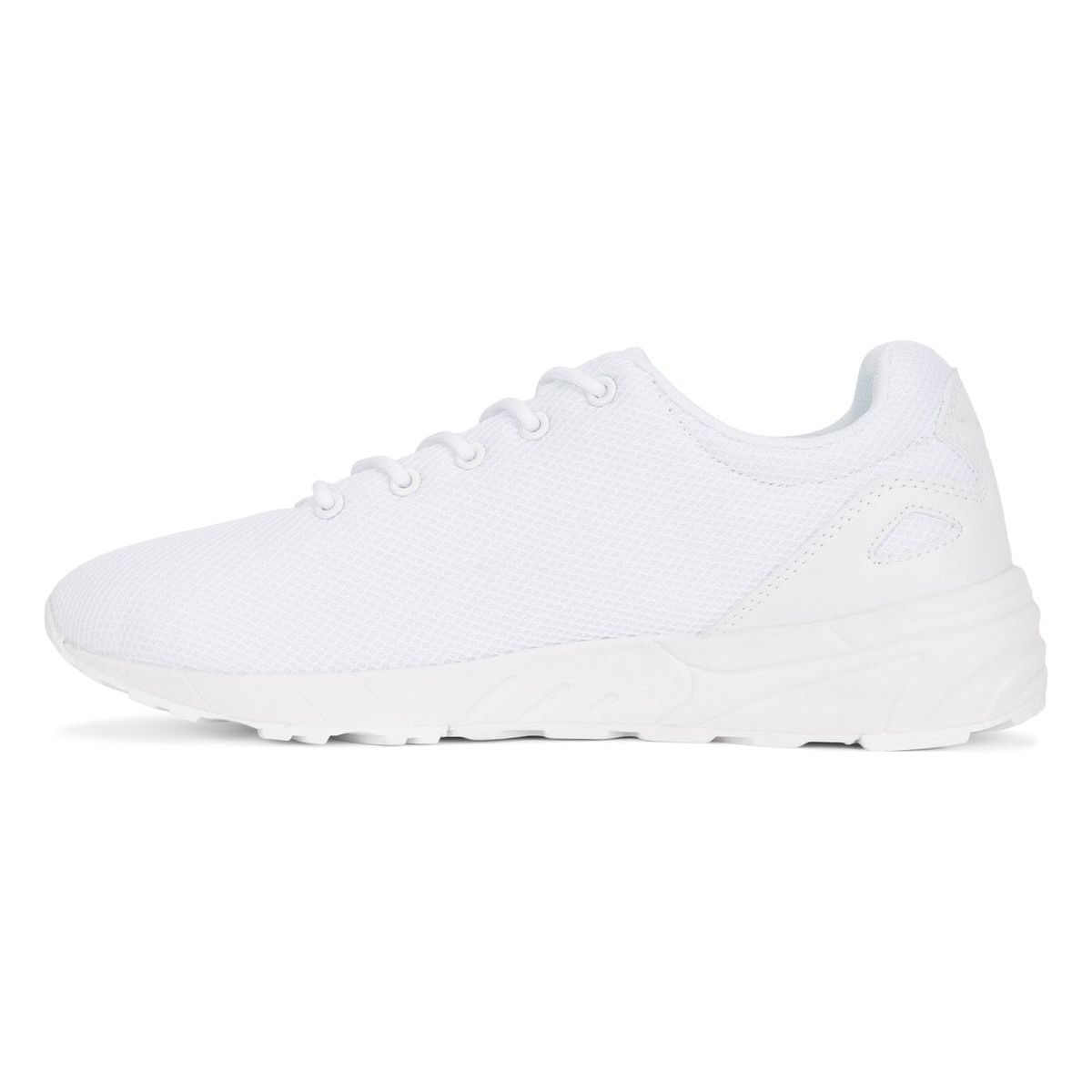 White / Grey Men's Umbro Classic Cup Tech Trainers Trainers | CA-29219