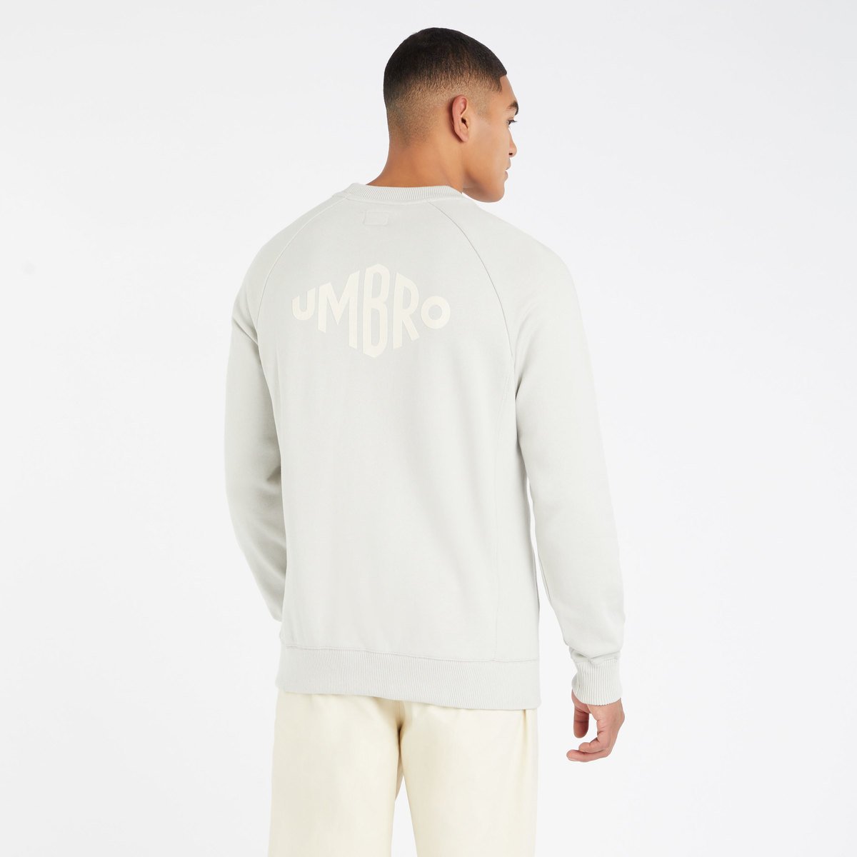 White Men's Umbro Crewneck Sweatshirt Sweatshirts | CA-75208