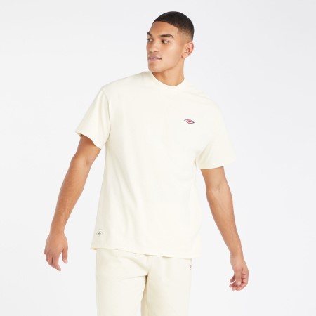 Cream Men's Umbro Relaxed Tee T Shirts | CA-41671